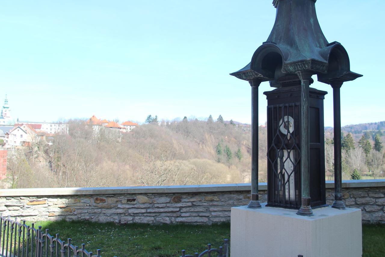 Hotel Rambousek Nové Město nad Metují Buitenkant foto